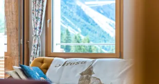 von_poll_real_estate_property_CH25007361A_image_3