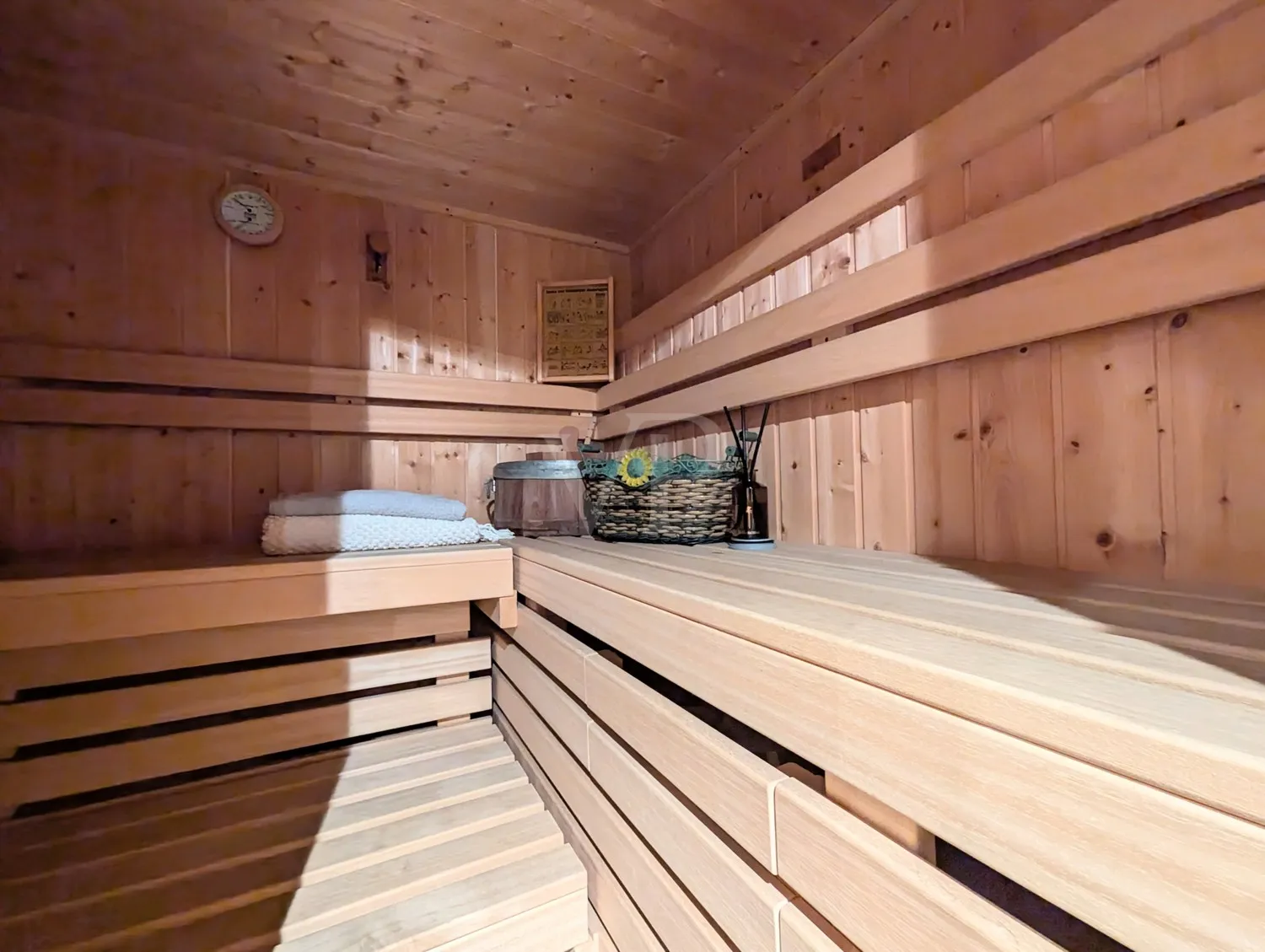SAUNA