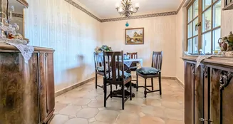 von_poll_real_estate_property_25317017_image_18