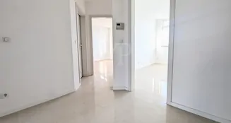 von_poll_real_estate_property_25317005_image_3