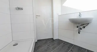 von_poll_real_estate_property_25317005_image_16