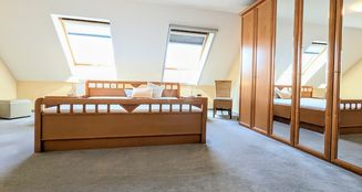 von_poll_real_estate_property_25317011_image_13