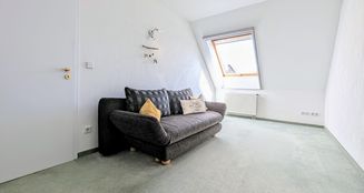 von_poll_real_estate_property_25317011_image_12
