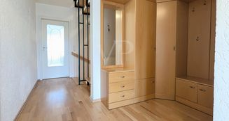von_poll_real_estate_property_25317011_image_1