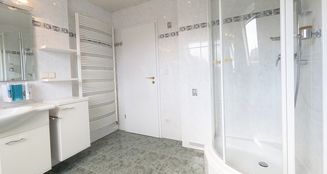 von_poll_real_estate_property_25317011_image_15