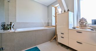 von_poll_real_estate_property_25317019_image_14