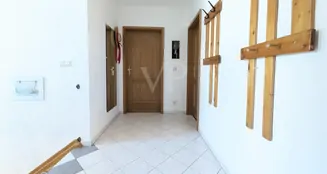 von_poll_real_estate_property_25317023_image_22