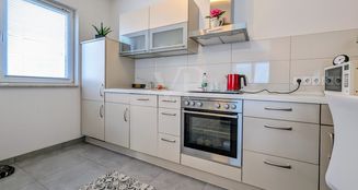 von_poll_real_estate_property_25317030_image_7