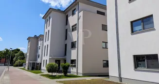 von_poll_real_estate_property_25317025W_image_2