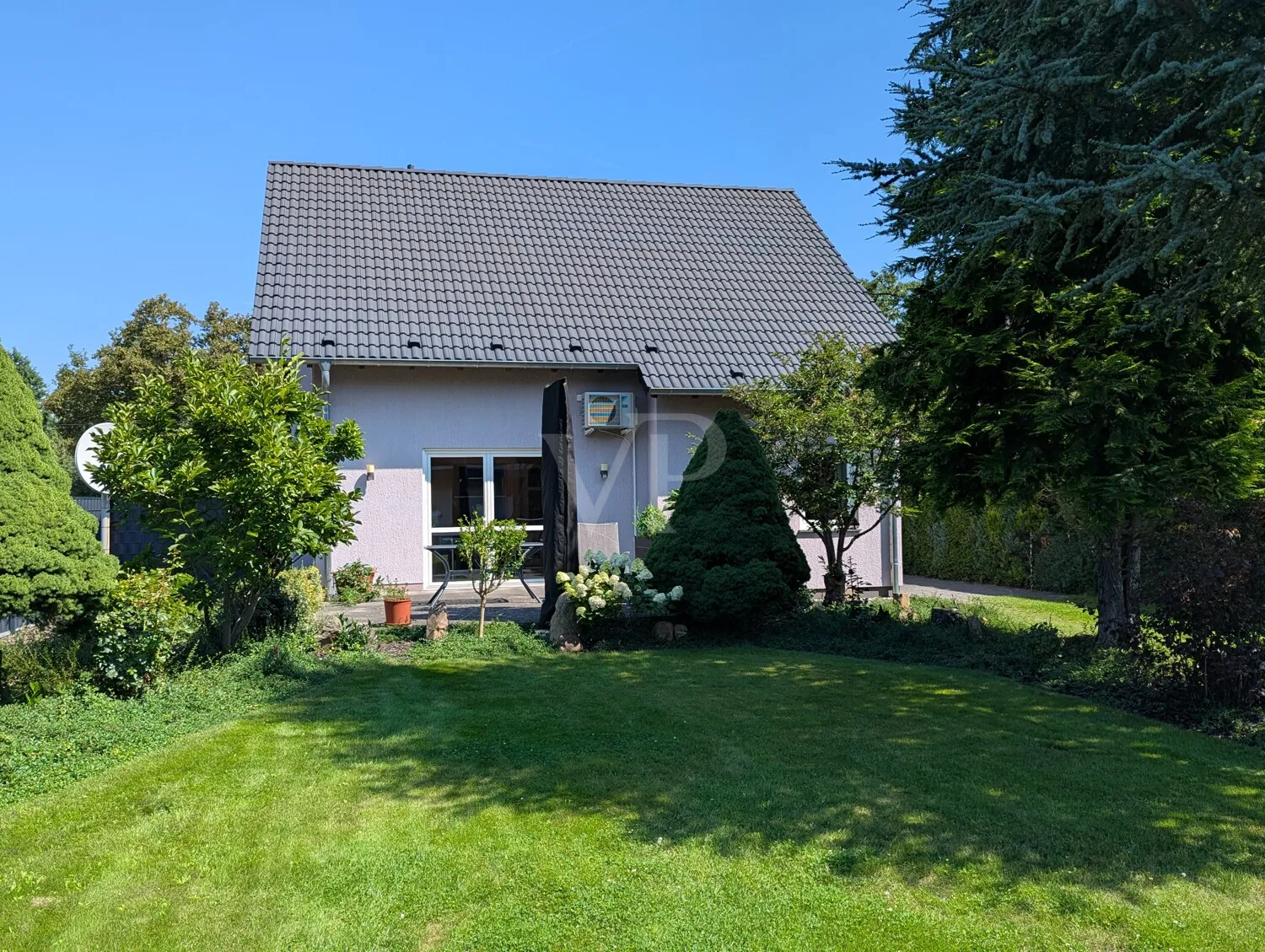 RÜCKANSICHT
