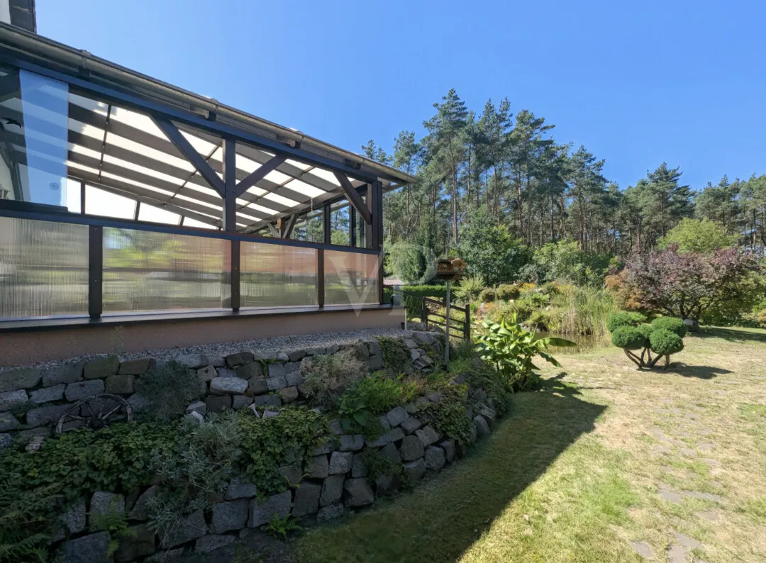 TERRASSE/GRUNDSRÜCK