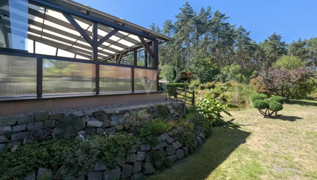 TERRASSE/GRUNDSRÜCK