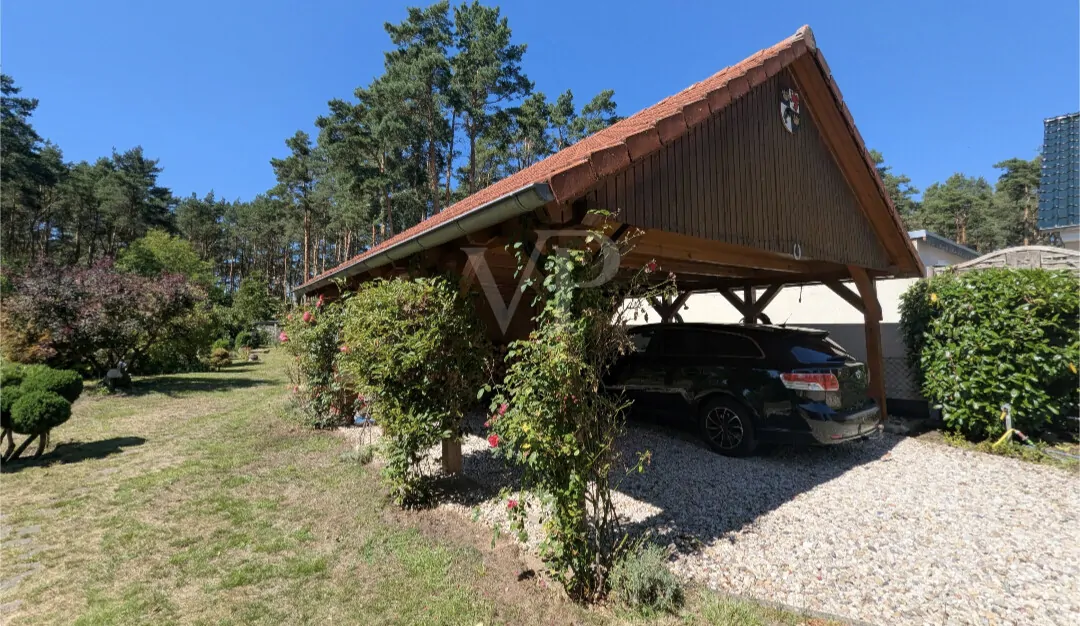 CARPORT/GRUNDSTÜCK