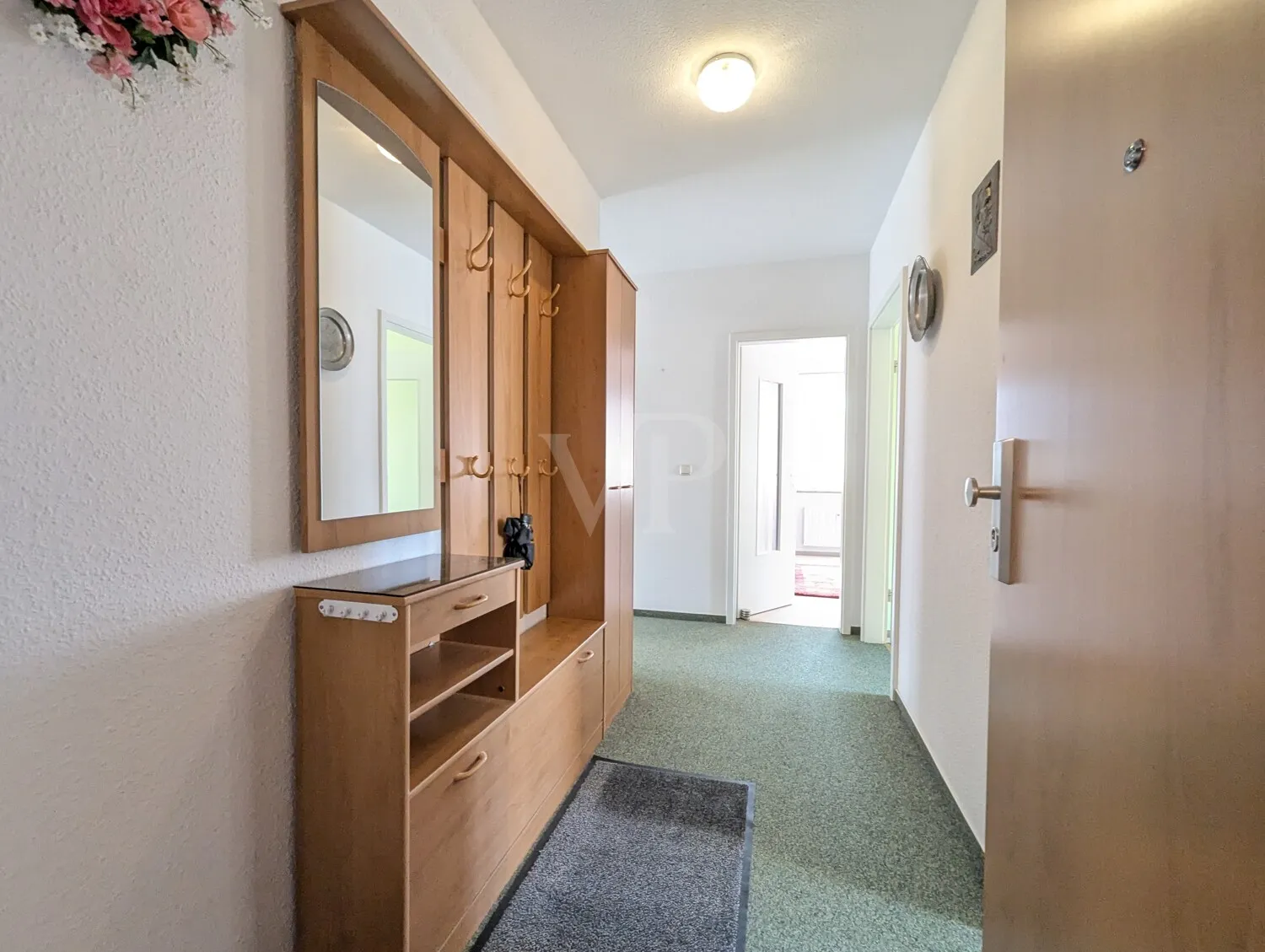 FLUR WOHNUNG