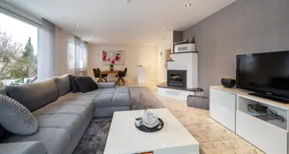 von_poll_real_estate_property_24336035d_image_12