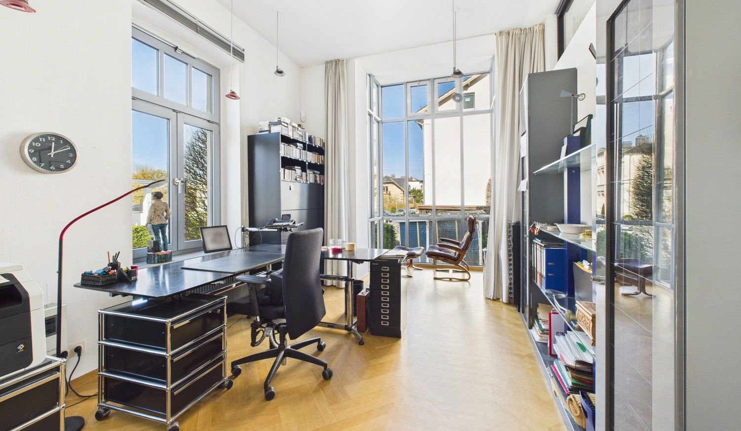 Büro EG