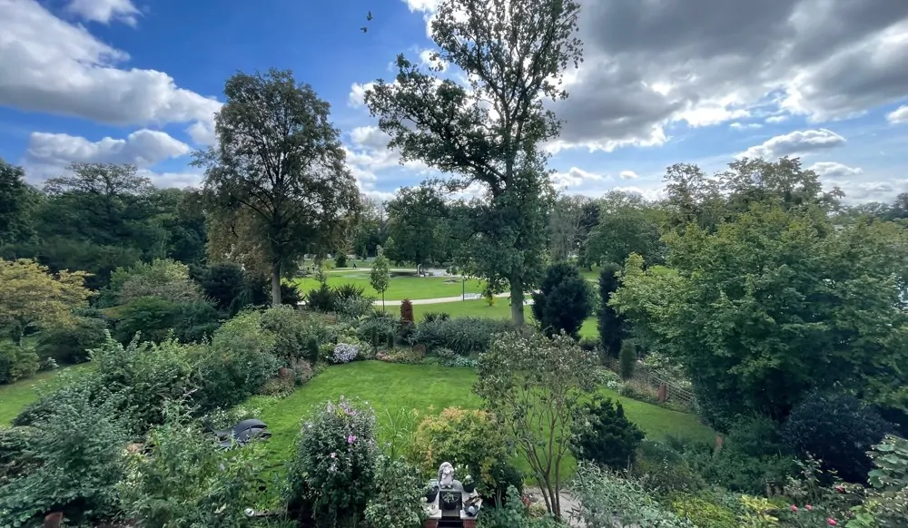 Blick in den Garten/ Kurpark