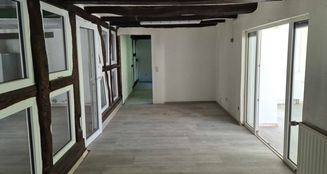 von_poll_real_estate_property_25336022_image_7