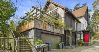 von_poll_real_estate_property_25336016_image_0