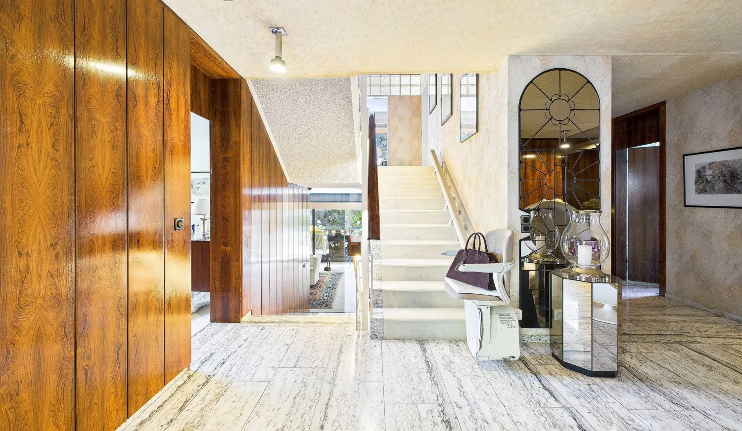 Treppenhausansicht_EG