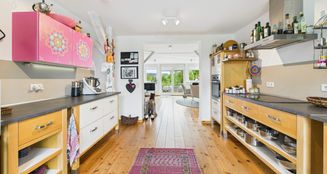 von_poll_real_estate_property_25336025_image_7
