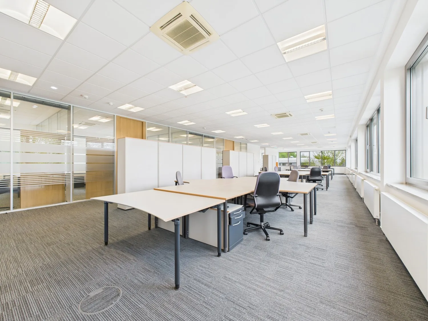 CAM05131G0-PR0016-STILL004