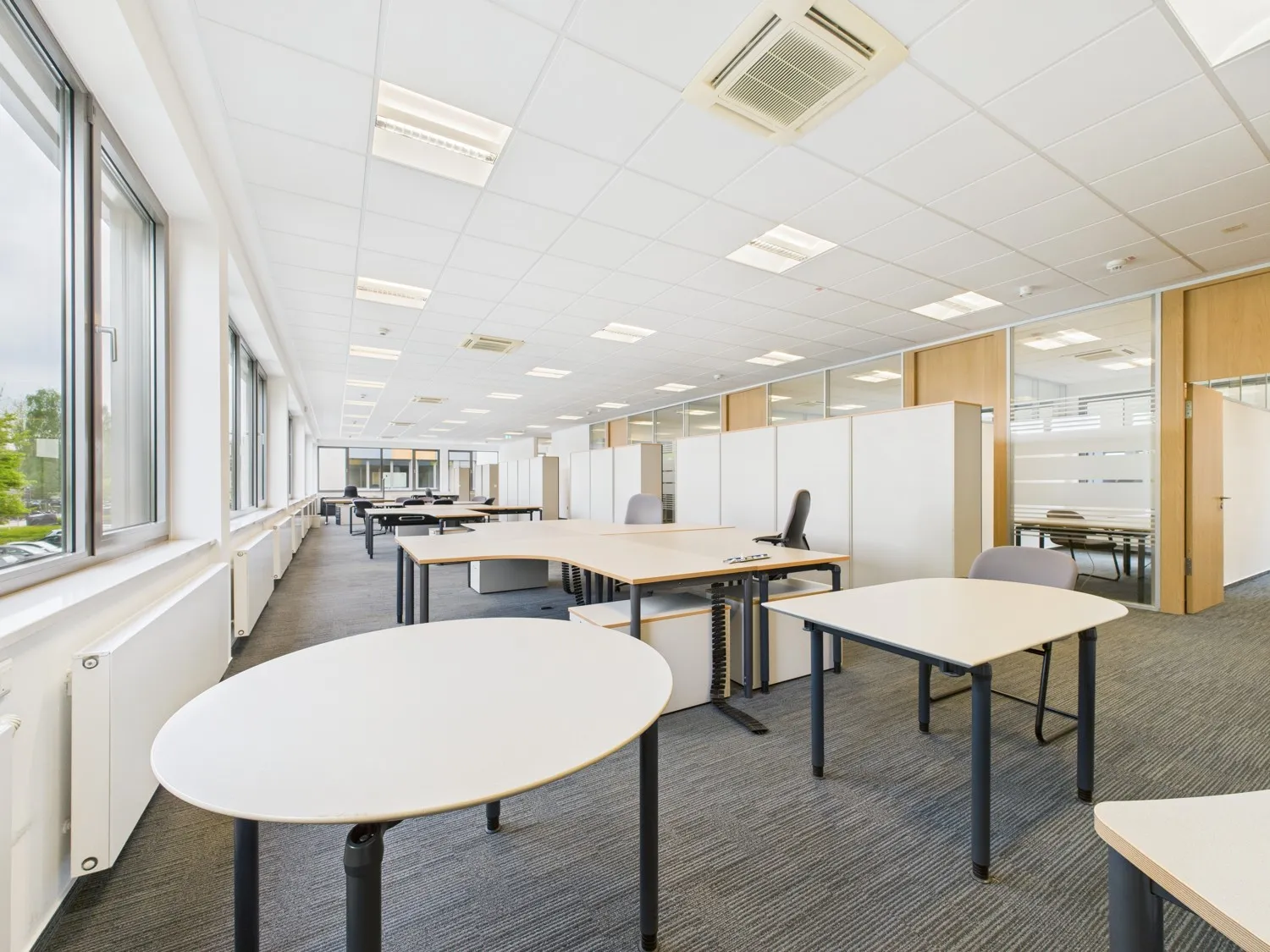 CAM05131G0-PR0016-STILL005