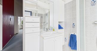 von_poll_real_estate_property_25336027_image_11