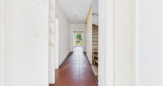 von_poll_real_estate_property_25336027_image_2