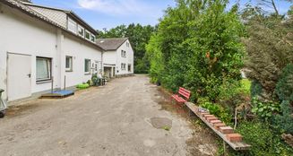 von_poll_real_estate_property_25336033_image_2