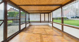 von_poll_real_estate_property_25336042_image_9