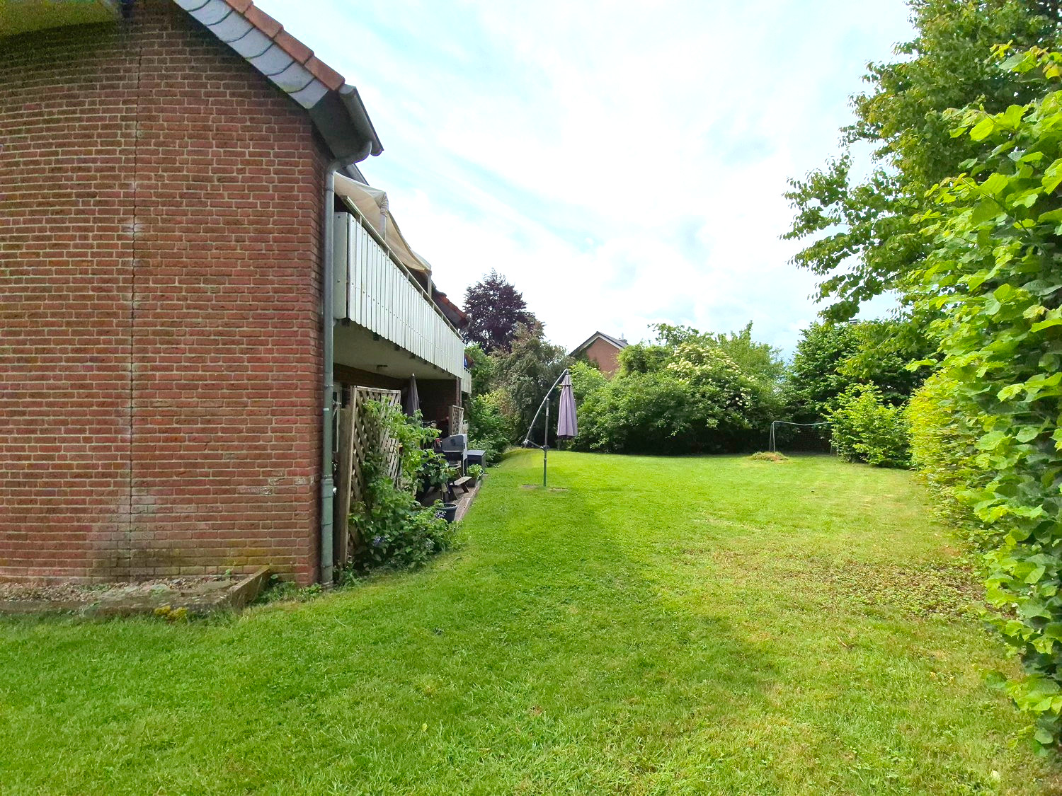 Gartenansicht_Gebäuderückseite