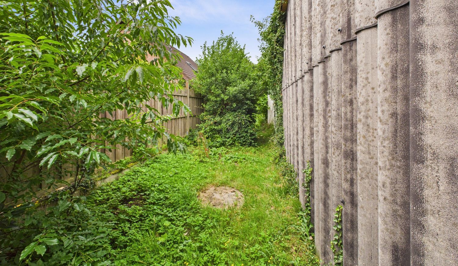 Außenansicht_rechte_Seite_Lagerhalle