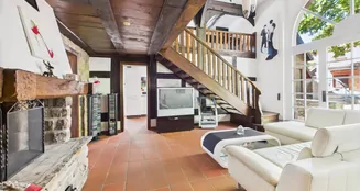 von_poll_real_estate_property_25336031_image_7