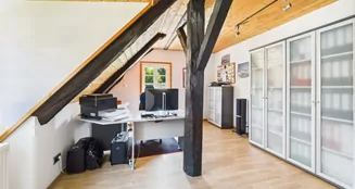 von_poll_real_estate_property_25336031_image_12