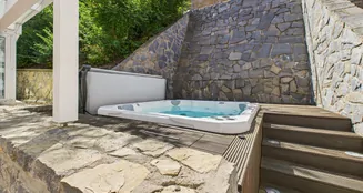 von_poll_real_estate_property_25336031_image_16