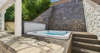 von_poll_real_estate_property_25336031_image_16