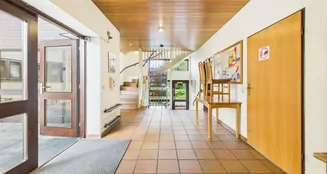 von_poll_real_estate_property_25292003_image_9