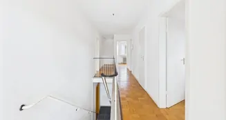 von_poll_real_estate_property_25292003_image_5