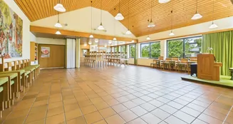 von_poll_real_estate_property_25292003_image_10