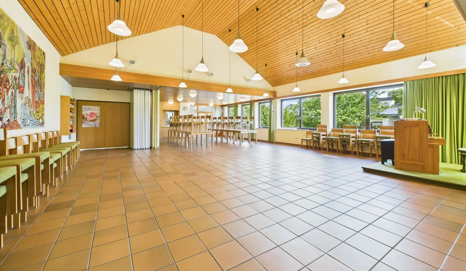 Wohnhaus mit multifunktionalen Gewerberäumen für Ihre Ideen