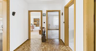 von_poll_real_estate_property_25336036_image_2