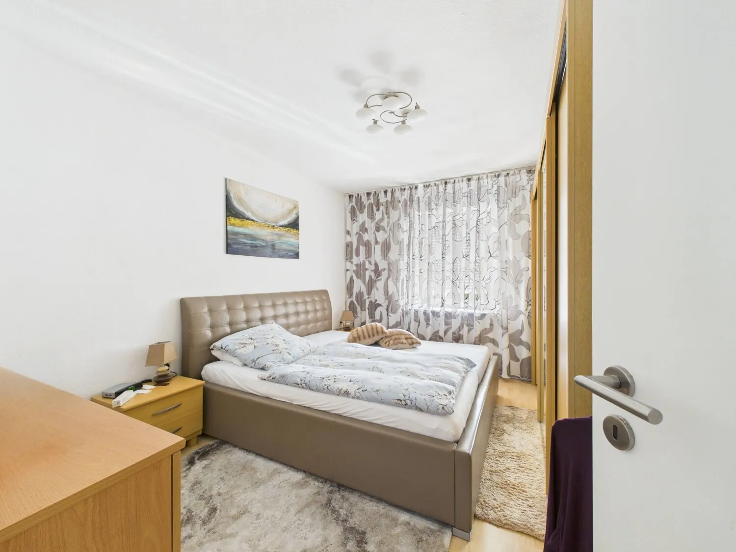 Schlafzimmer - EG links