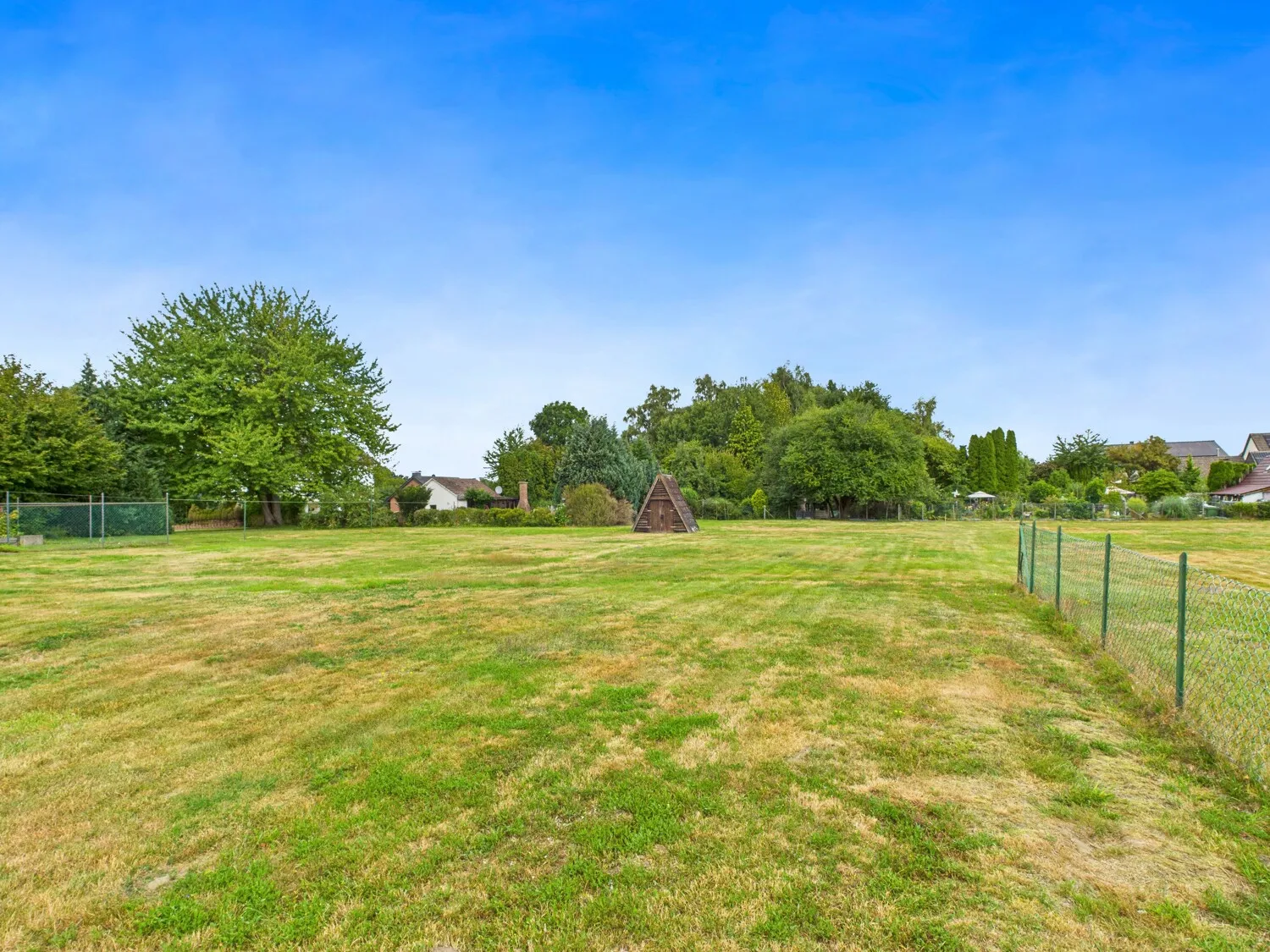 Bauträgerfreies Baugrundstück im Ortsteil Holzhausen