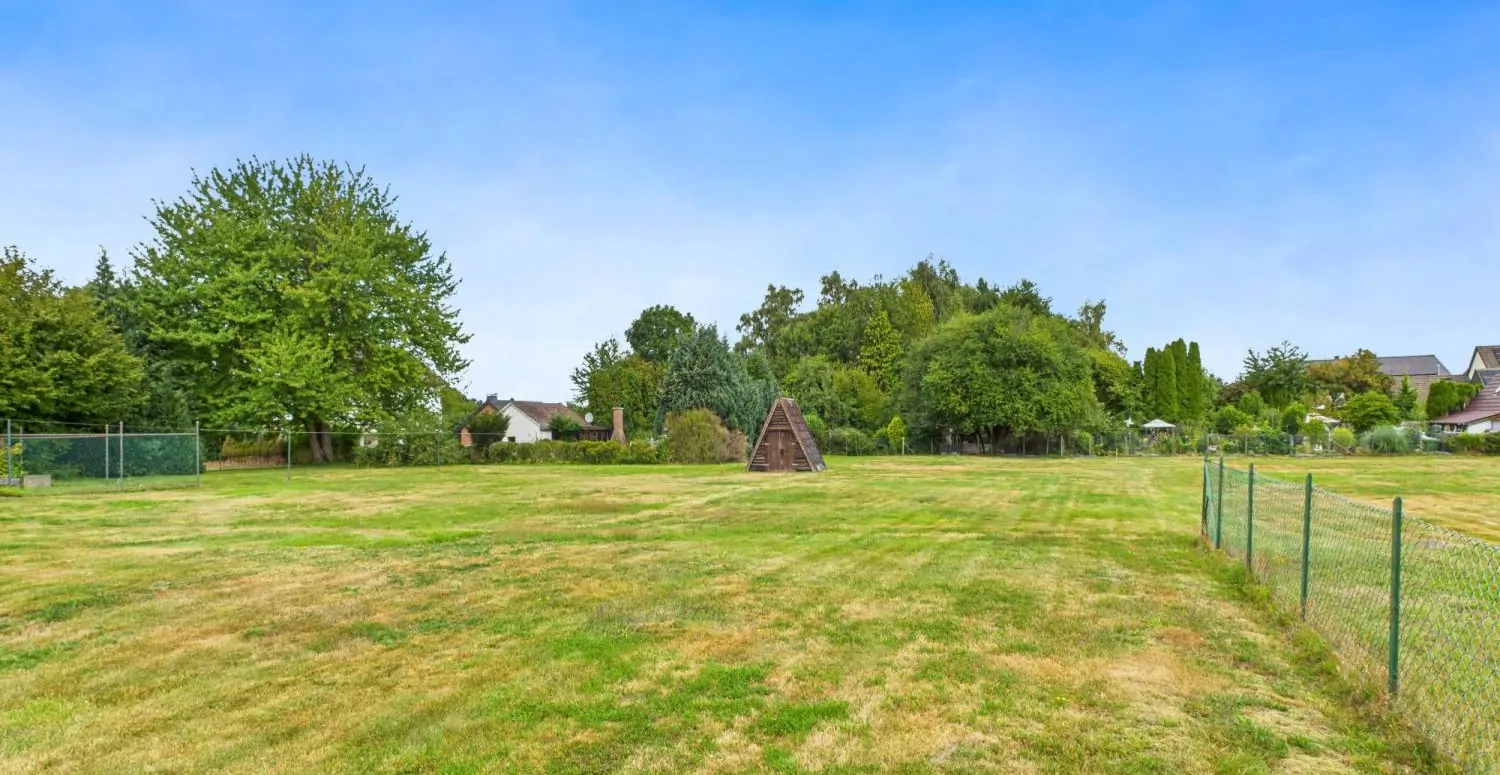 Bauträgerfreies Baugrundstück im Ortsteil Holzhausen