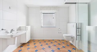 von_poll_real_estate_property_25336059_image_9