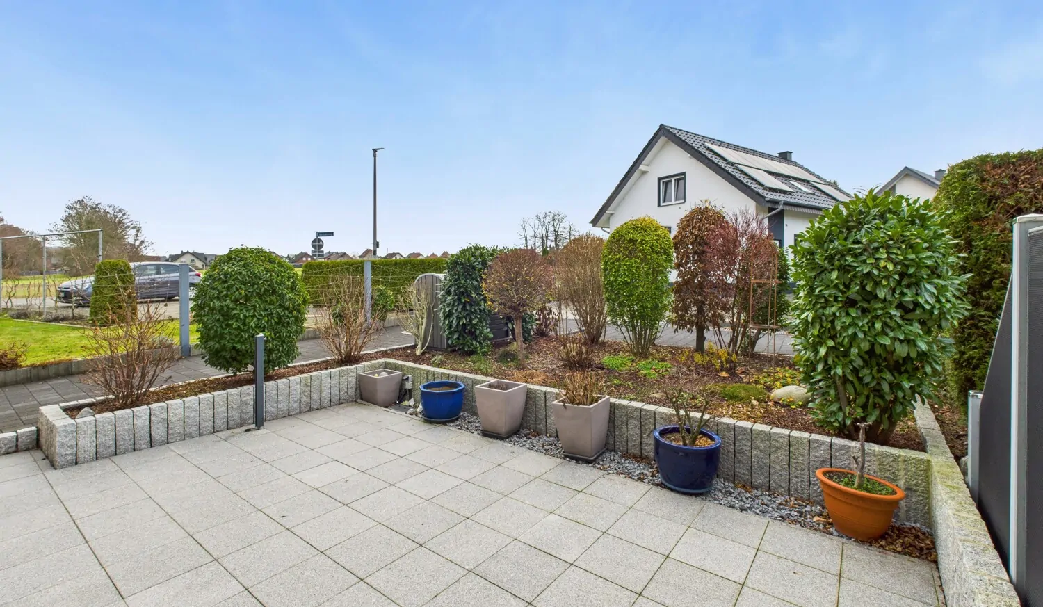 mit Zugang zur Terrasse