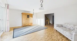 von_poll_real_estate_property_25336059_image_7