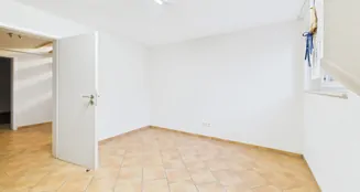 von_poll_real_estate_property_25336059_image_20