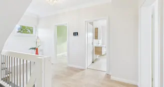 von_poll_real_estate_property_25292006_image_8